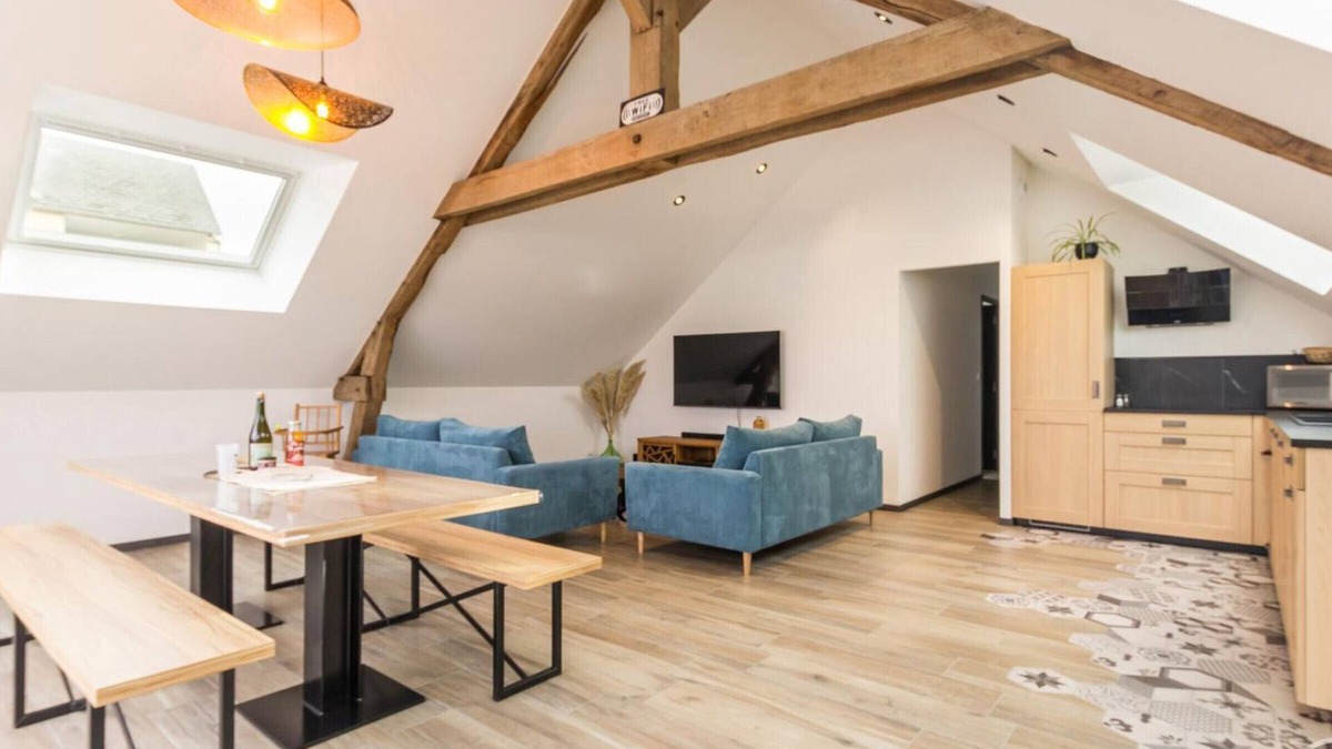 Parigny Apartment | Charming Apartment: Terrace, Patio, BBQ, Baby Gear, Free Parking, Near Mont-Saint-Michel