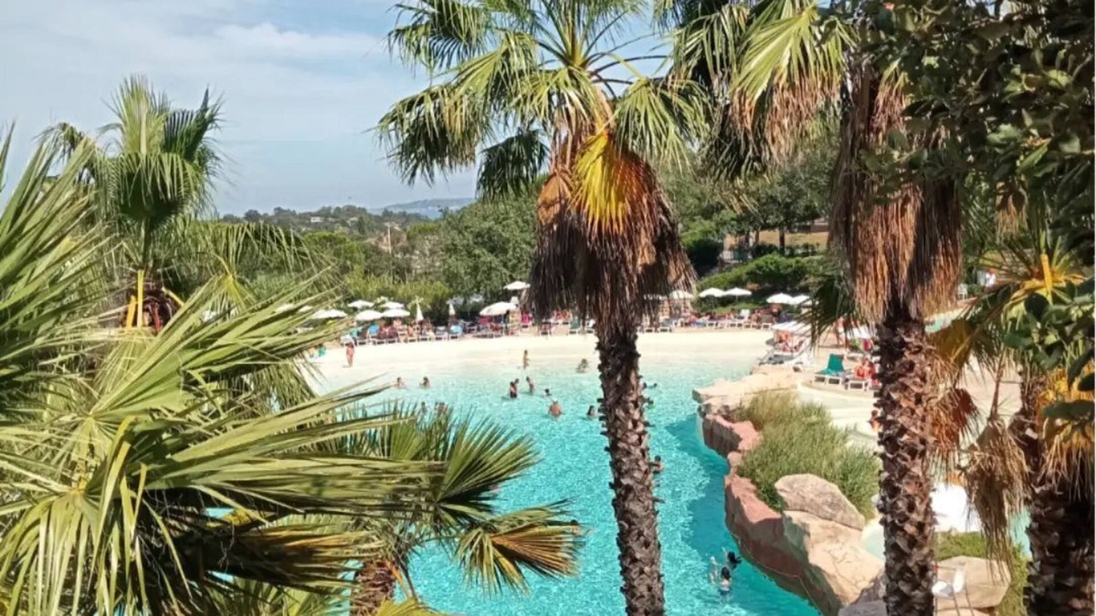 Les Restanques Apartment | Charming apartment golfe de St Tropez village des Restanques