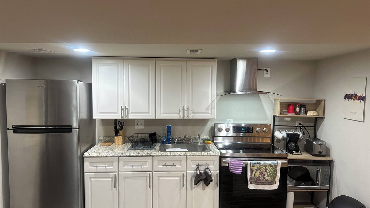 Trinidad Apartment | Charming apartment in tranquil Washington with WiFi, AC