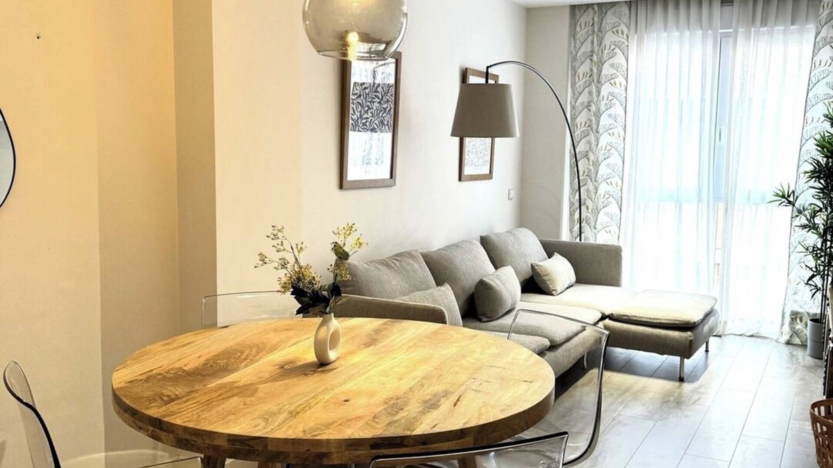 Almenara Apartment | Charming apartment in Castilla by beBalmy