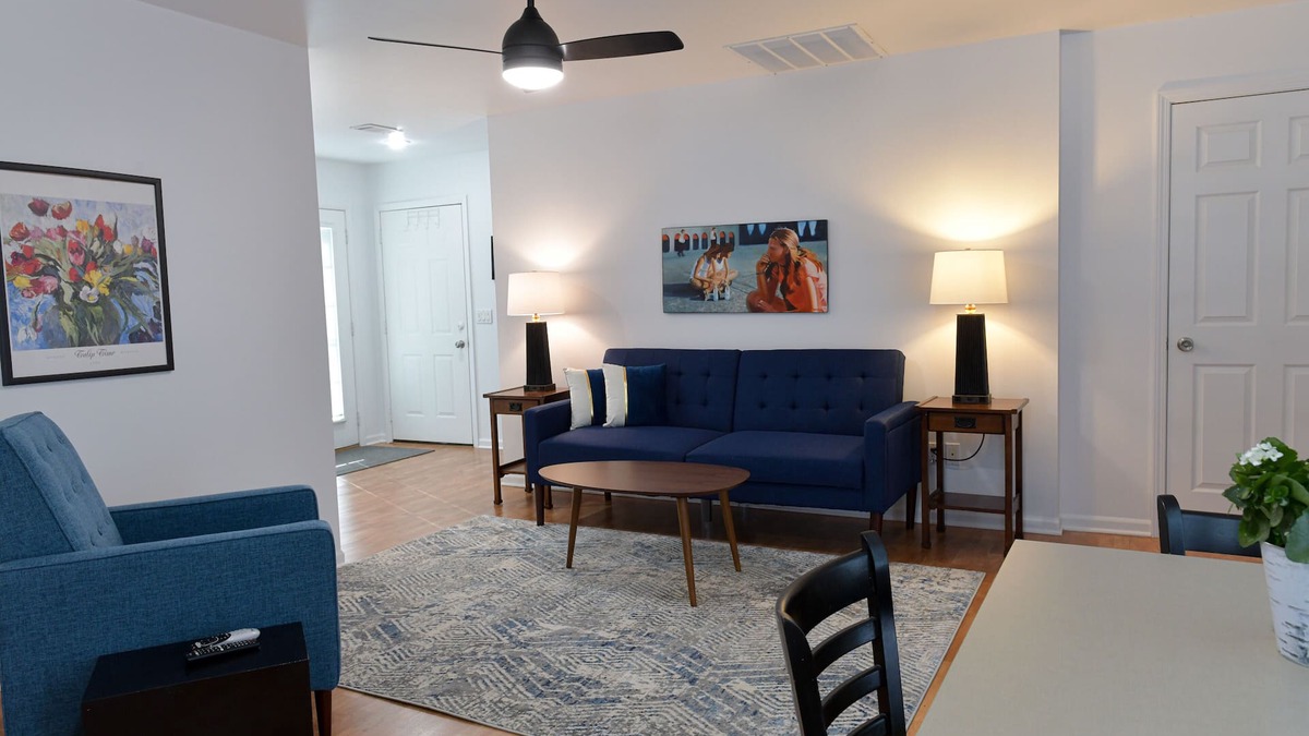 Macatawa Apartment | Charming Apartment in Holland/Area Sleeps 2