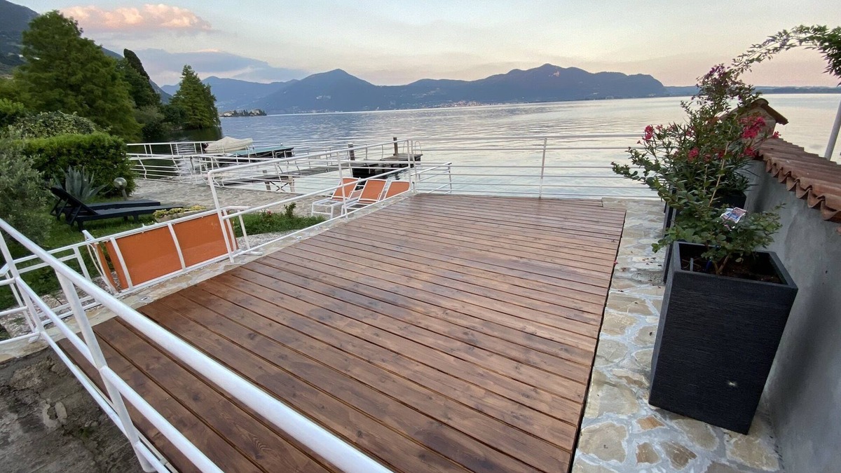 Predore Apartment | Charming apartment in villa on the lake