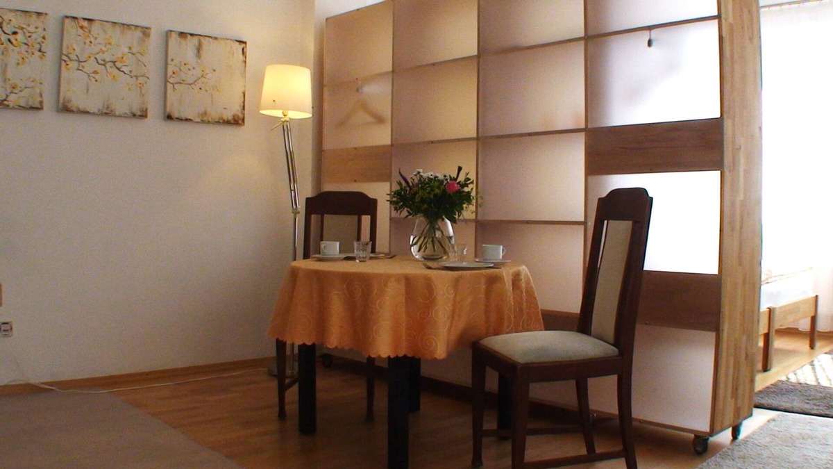 Leimen Apartment | Charming apartment. Kitchen, bath, 45m², 2km from Heidelberg.