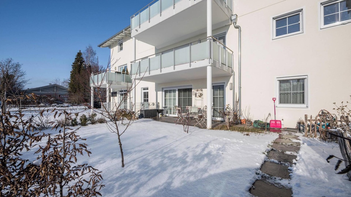Otterfing Apartment | Charming Apartment “Lausbub” with Wi-Fi, Terrace & Garden