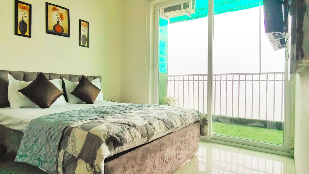 Chandigarh Apartment | Charming Apartment with best Balcony & view in Zirakpur