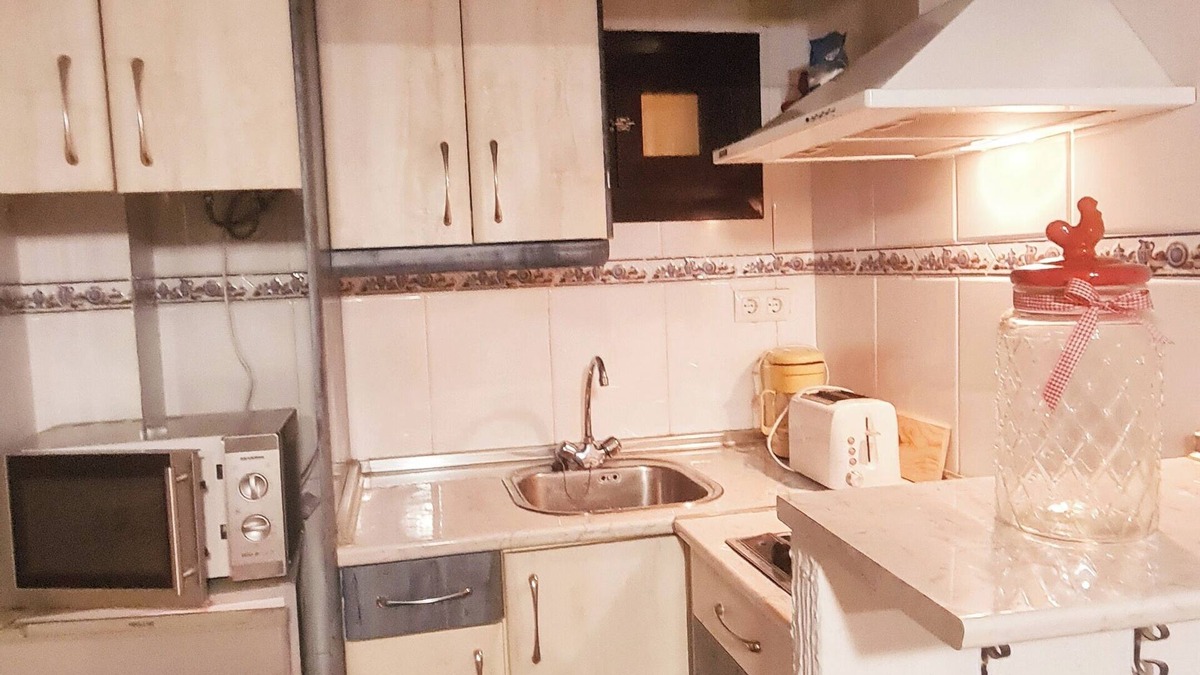 Old Town Apartment | Charming Apartment With Beautiful Views in old Town of Cuenca
