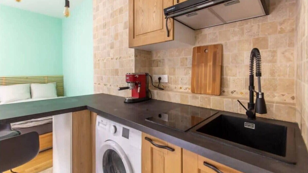 Quartier de Rochechouart Apartment | Charming Apt LaFayette and Opera