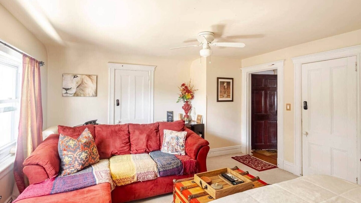 Montclair Apartment | Charming Apt Walkable to Shop, Eat & NYC Transport