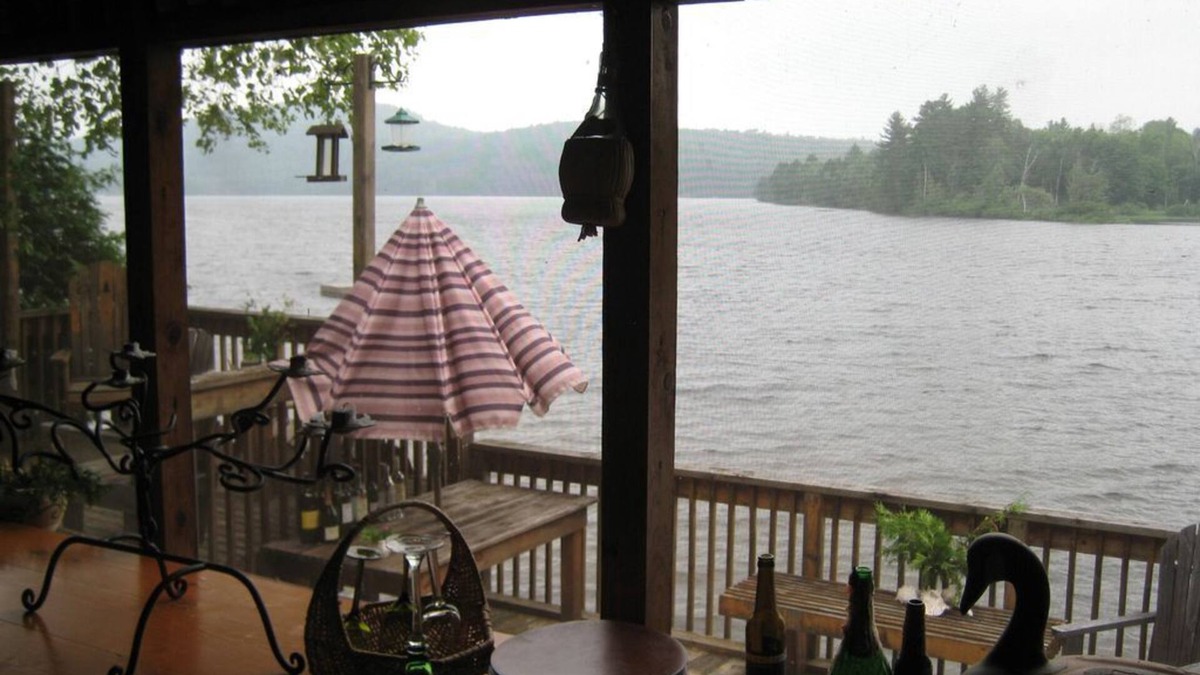 Madawaska Valley Cottage | Charming Authentic Waterfront Cottage on a Lake