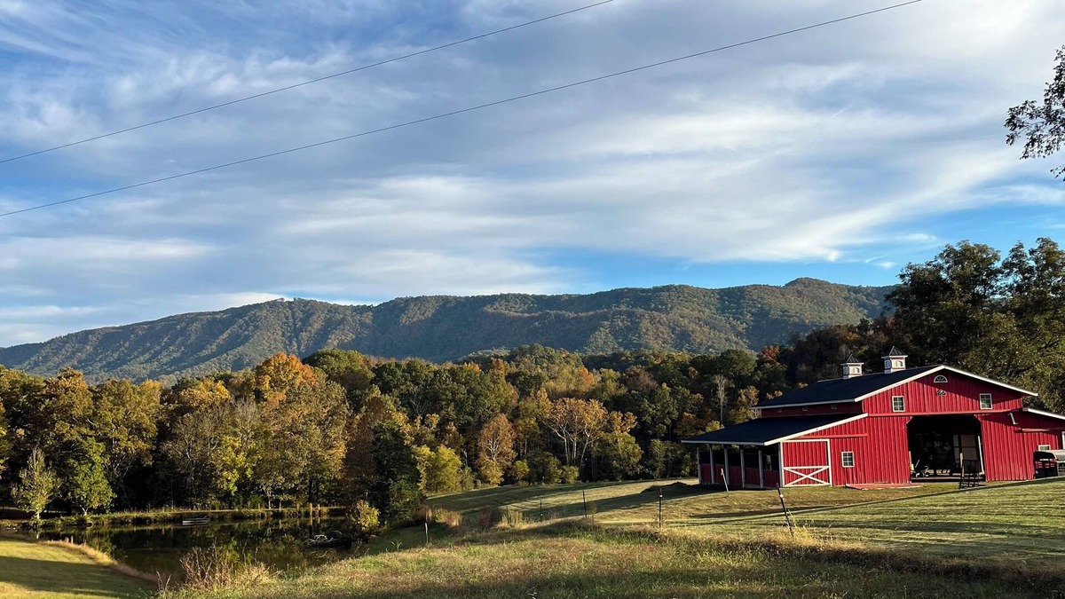 Seymour House | Charming barn loft in the Smoky Mountains.