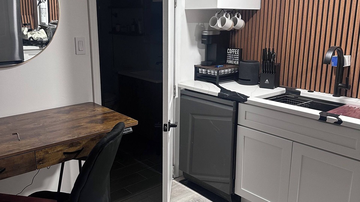 Marlow Heights House | Charming Basement Apartment for a cozy getaway in DC