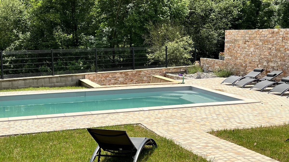 Irouleguy House | Charming Basque house. Ideal family and friends with children