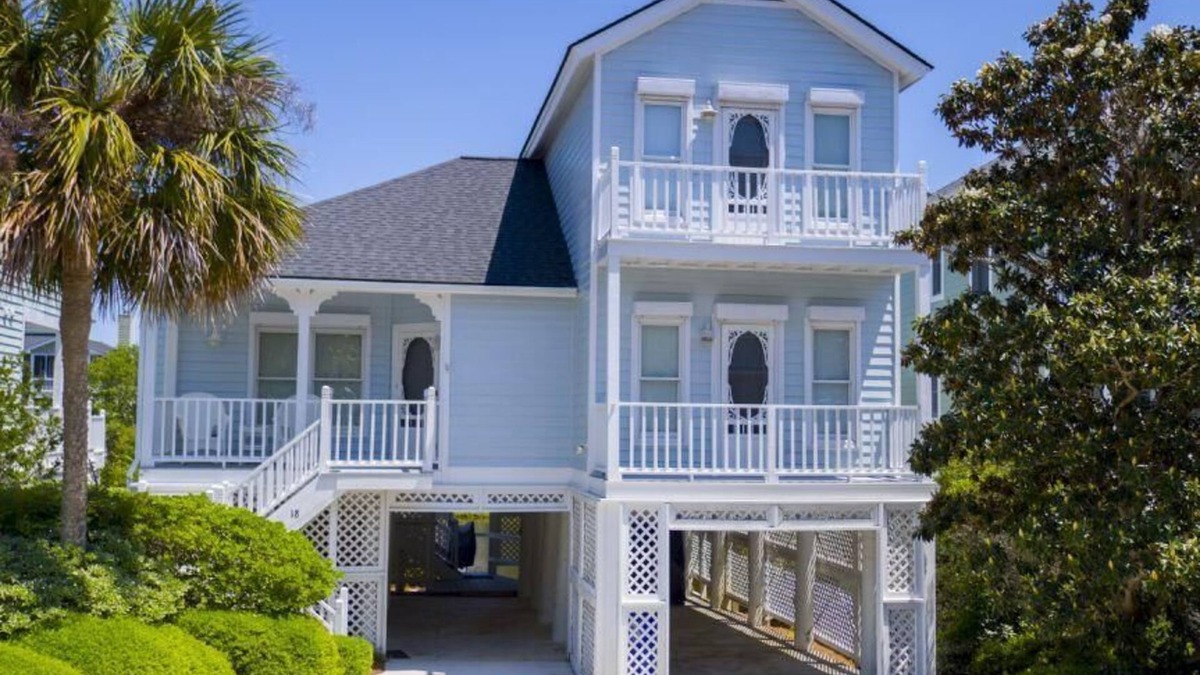 Isle of Palms Cottage | Charming Beach Cottage with Lagoon views in Wild Dunes, Pool & Beach Access - 18 Pelican