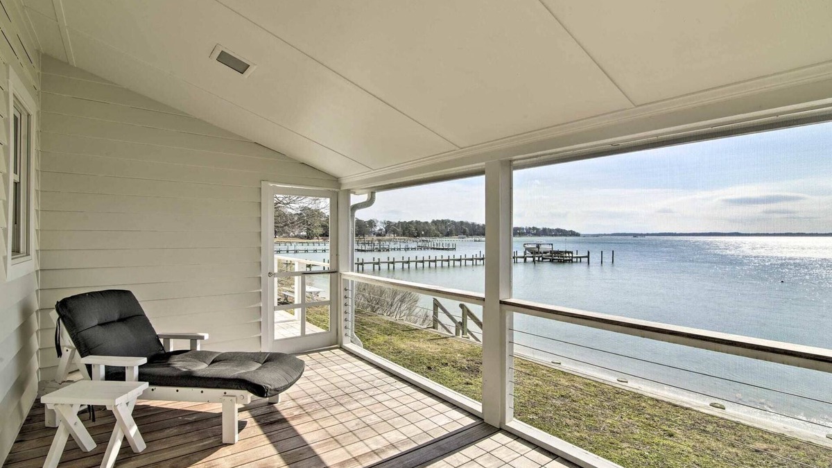 Deltaville Cottage | Charming Beach Cottage on Fishing Bay