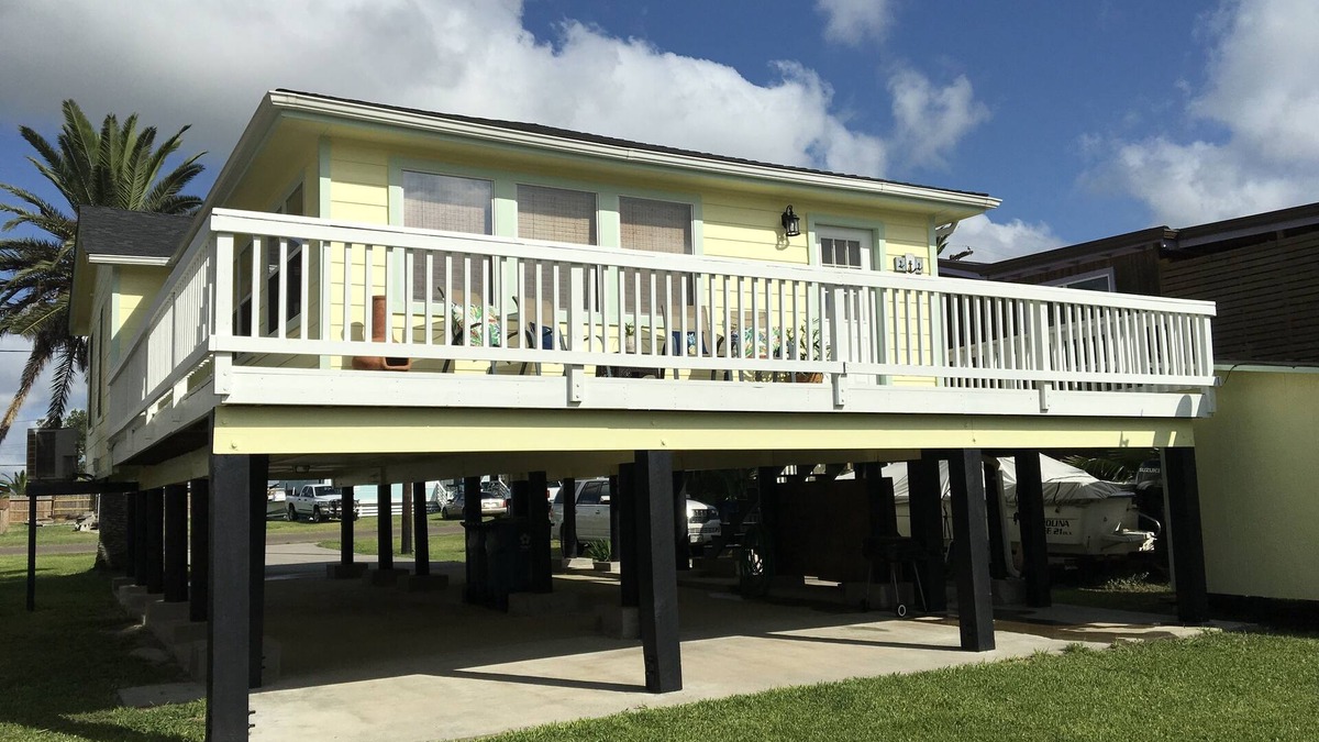 Rockport House | Charming Beach House in Rockport! Come Relax and Enjoy!
