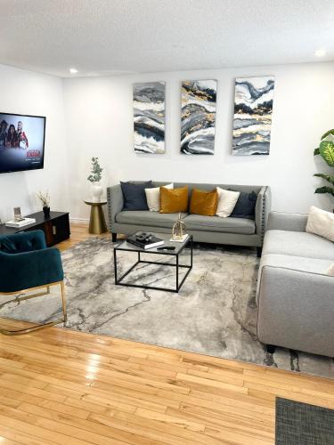 District Wright - Parc - de - la - Montagne House | Charming beautiful house 7mn to downtown Ottawa
