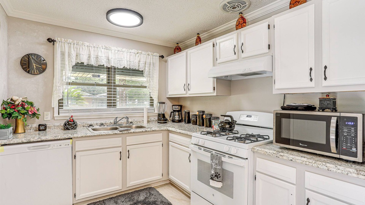 Bridge City House | Charming Bridge City House ~ 12 Mi to New Orleans!