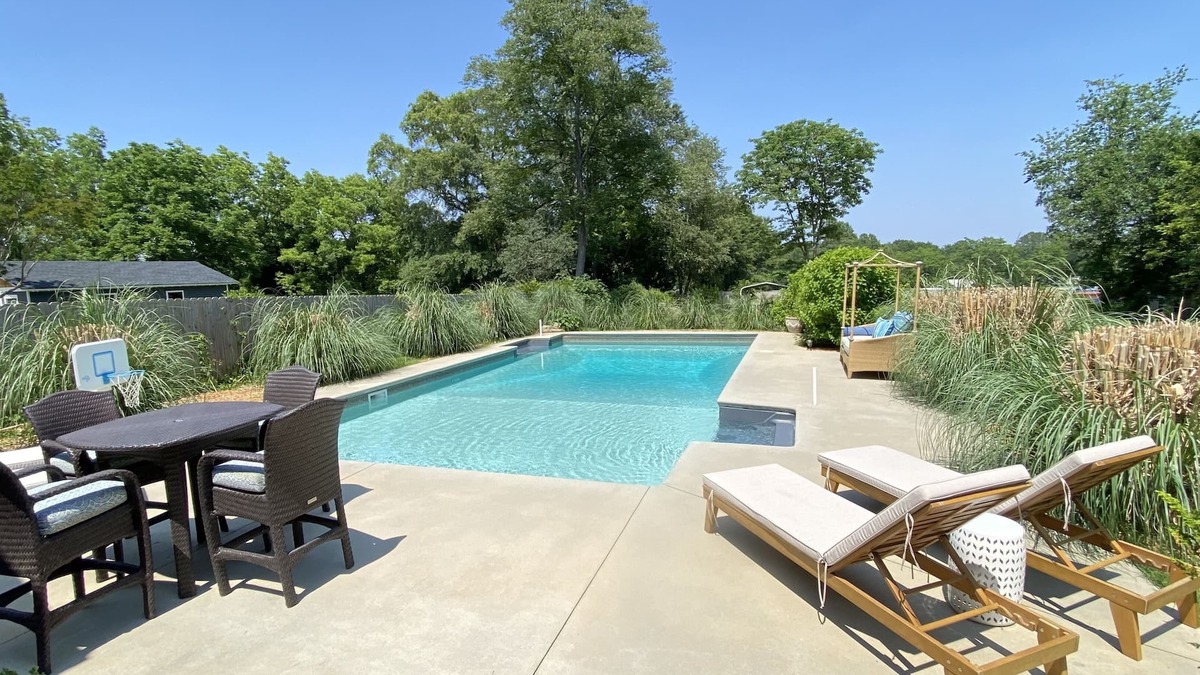 Travelers Rest House | Charming Bungalow On Main St & the Swamp Rabbit Trail with Private Pool