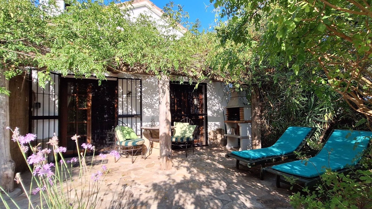 Barbate Cottage | Charming Casita with Pool on laid-back Finca, nr Vejer, Sunshine Tour & Beaches