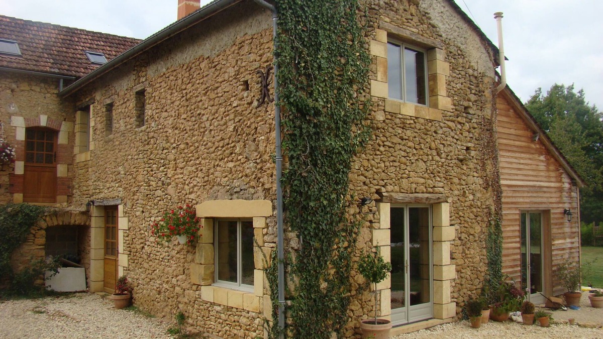 Monplaisant House | Charming C17th Home, Nr Belves, Dordogne, Own Pool, 2024 rates now available!