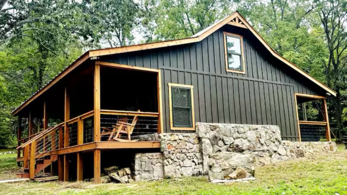 Mentone Cabin | Charming Cabin in Midtown Mentone