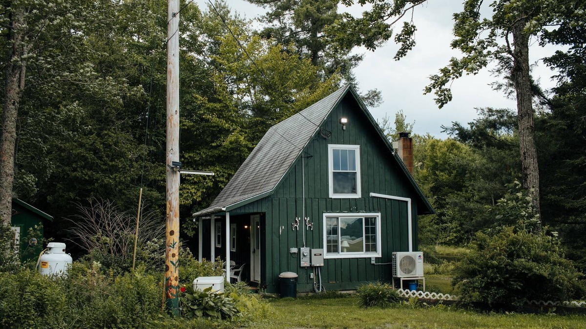 Dover-Foxcroft Cabin | Charming cabin in the Maine woods, right off the Snowmobile/ATV trails