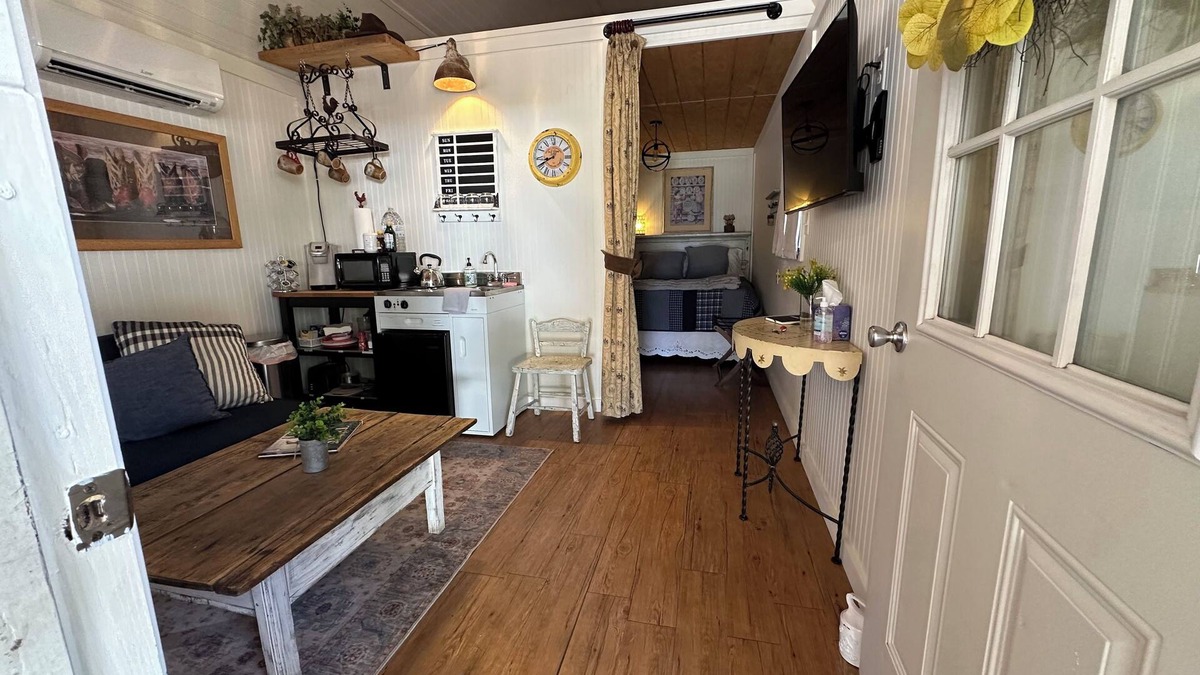 Dripping Springs Cabin | Charming cabin on 5 acre property-convenient location!