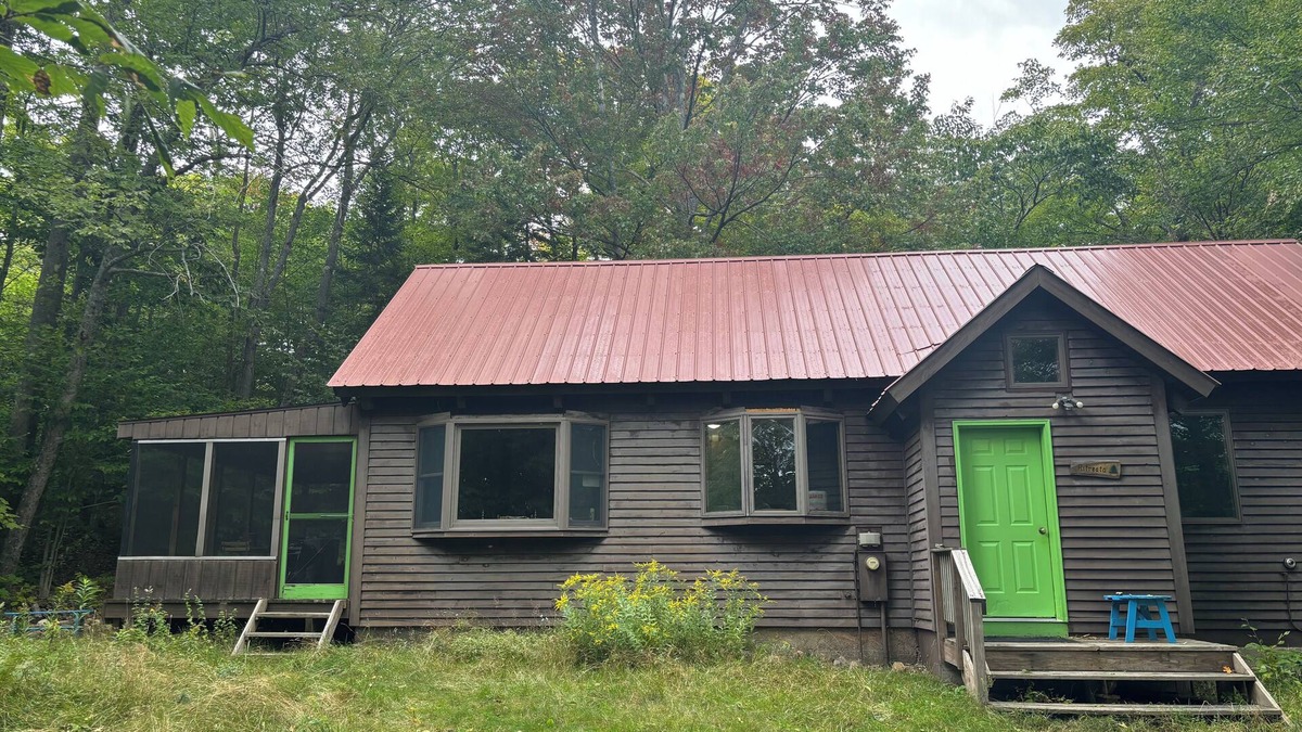 North River Cabin | Charming cabin with WiFi at Garnet Hill on X-country ski trails w/lake rights.