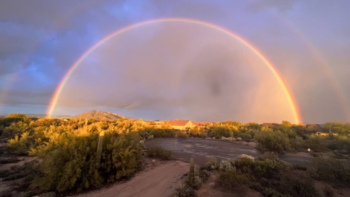 Desert View Village House | Charming Cave Creek Casita with rooftop hot tub