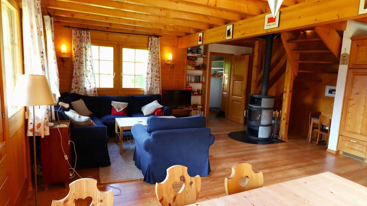 Saint-Luc Ski Chalet | Charming chalet for 8 people with a large terrace and a balcony with garden furniture.Interior : app