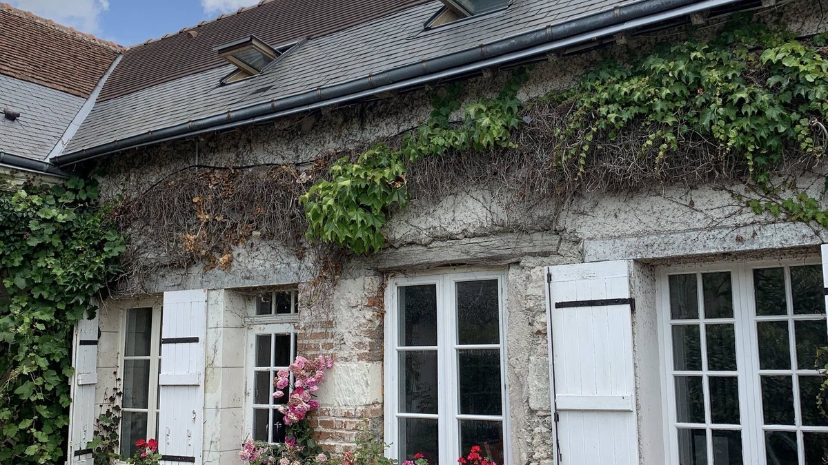 Monteaux Cottage | Charming Character Cottage, Superb Location, Heated Pool and Services And More!