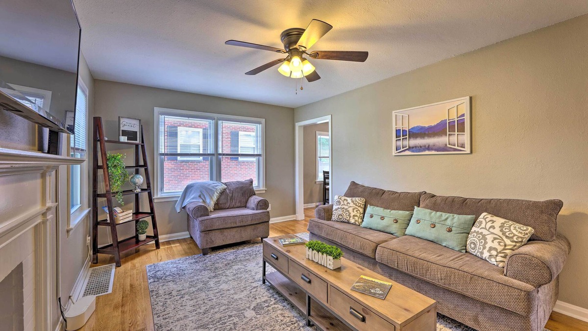 Kanawha City House | Charming Charleston Home w/Yard & Fire Pit!