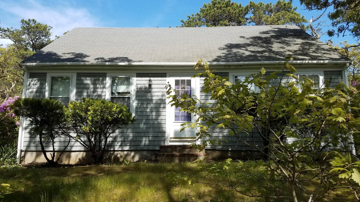 West Chatham House | Charming Chatham Beach House; Walk to Hardings Beach