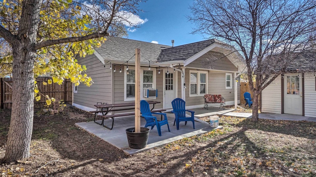 Cheyenne House | Charming Cheyenne Home ~ 1 Mi to Downtown!