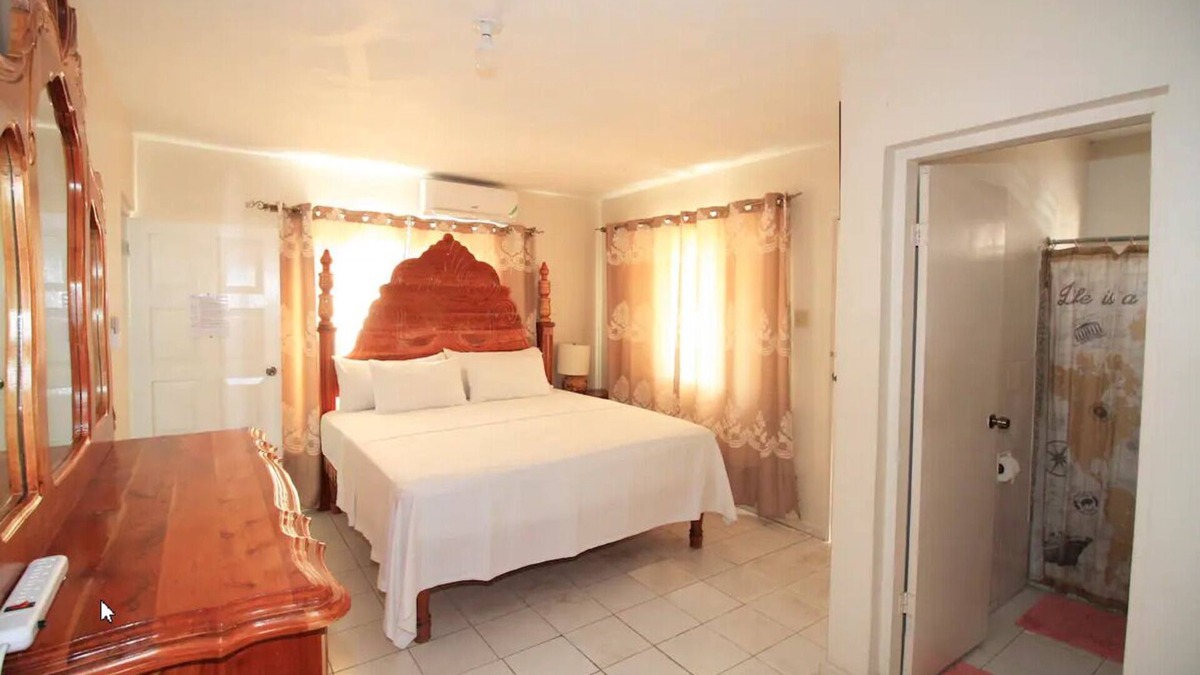 Montego Bay Apartment | Charming & Comfortable 1-Bedroom Suite in Montego Bay
