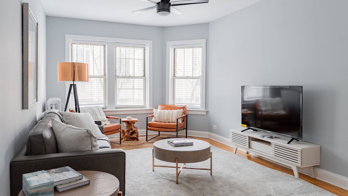 Ravenswood Apartment | Charming|Comfortable|1BR|Lincoln Square