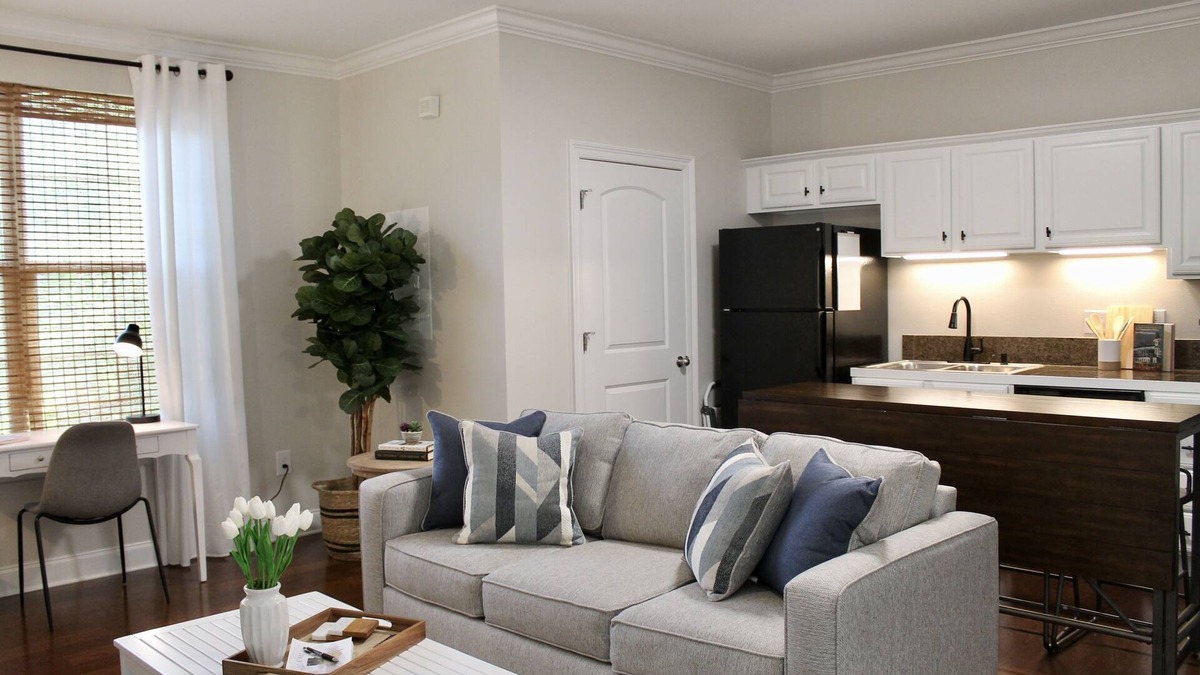 Highlands - Perkins Condo | Charming Condo - 4 miles from Tiger Stadium