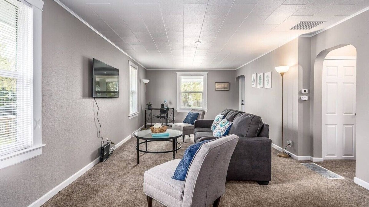 Spokane House | Charming & Conveniently Located Spokane Home