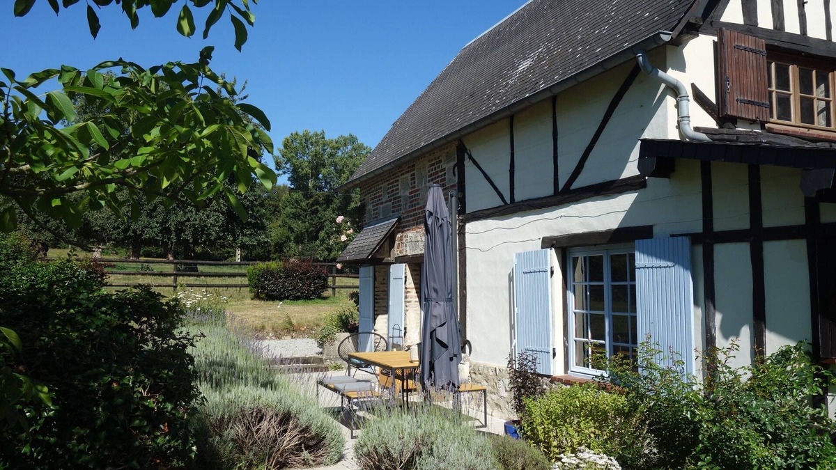 La Fresnaie-Fayel House | Charming cottage with sauna chalet