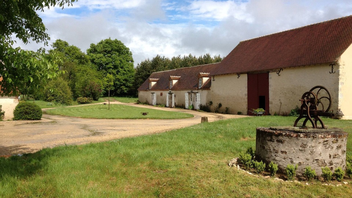Clery-Saint-Andre Cottage | Charming cottage in the heart of nature solognote