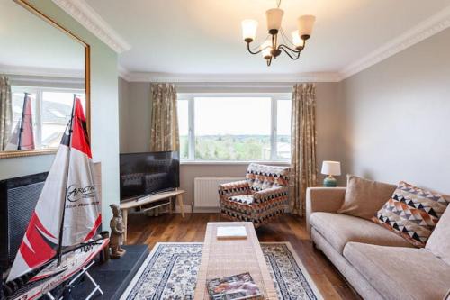 Poyntzpass House | Charming Cottage 4 Bedroom