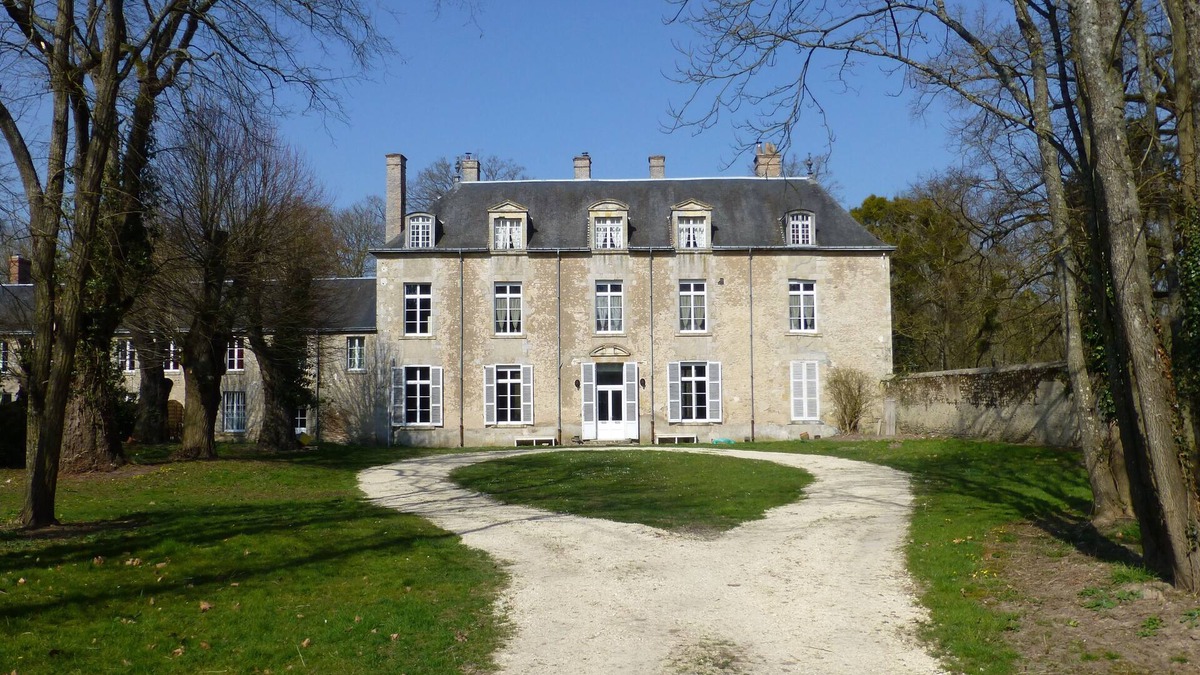 Fay-aux-Loges Other | Charming cottage in 18th century castle near Paris and Orleans