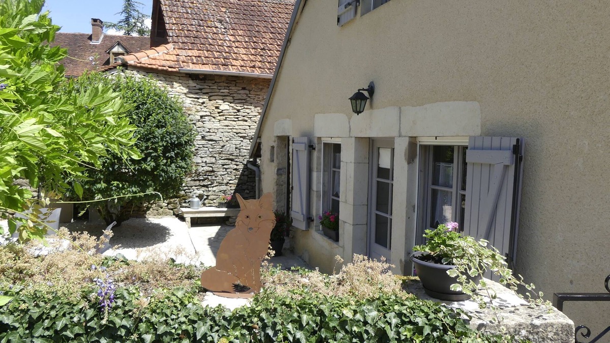 Sainte-Colombe-en-Auxois Cottage | Charming cottage in the heart of Auxois: "La Renarde"