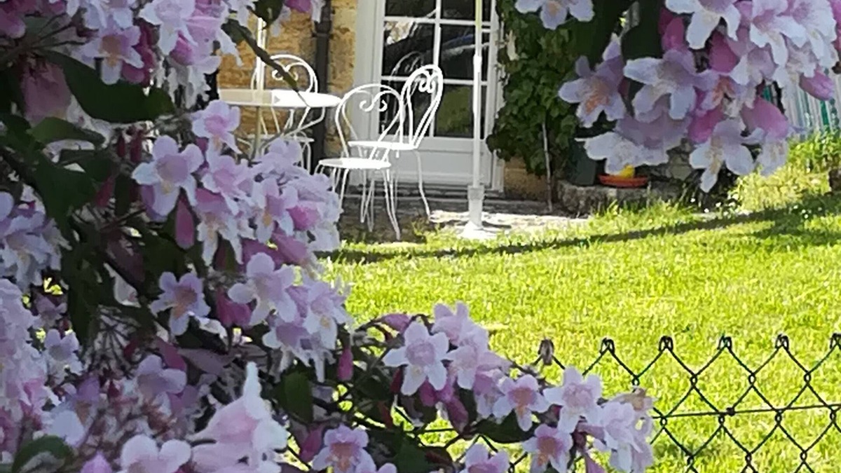 Borreze House | Charming cottage in black Périgord: "Le Cottage"