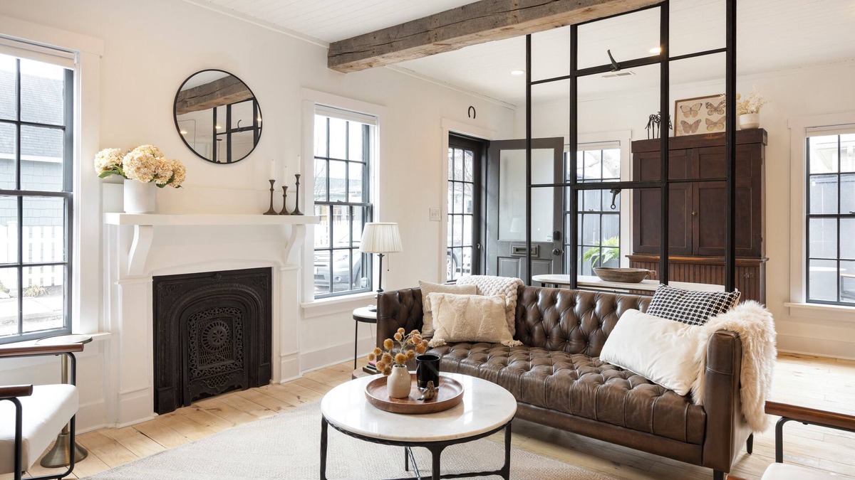 Merion Village Cottage | Charming Cottage in Historic German Village