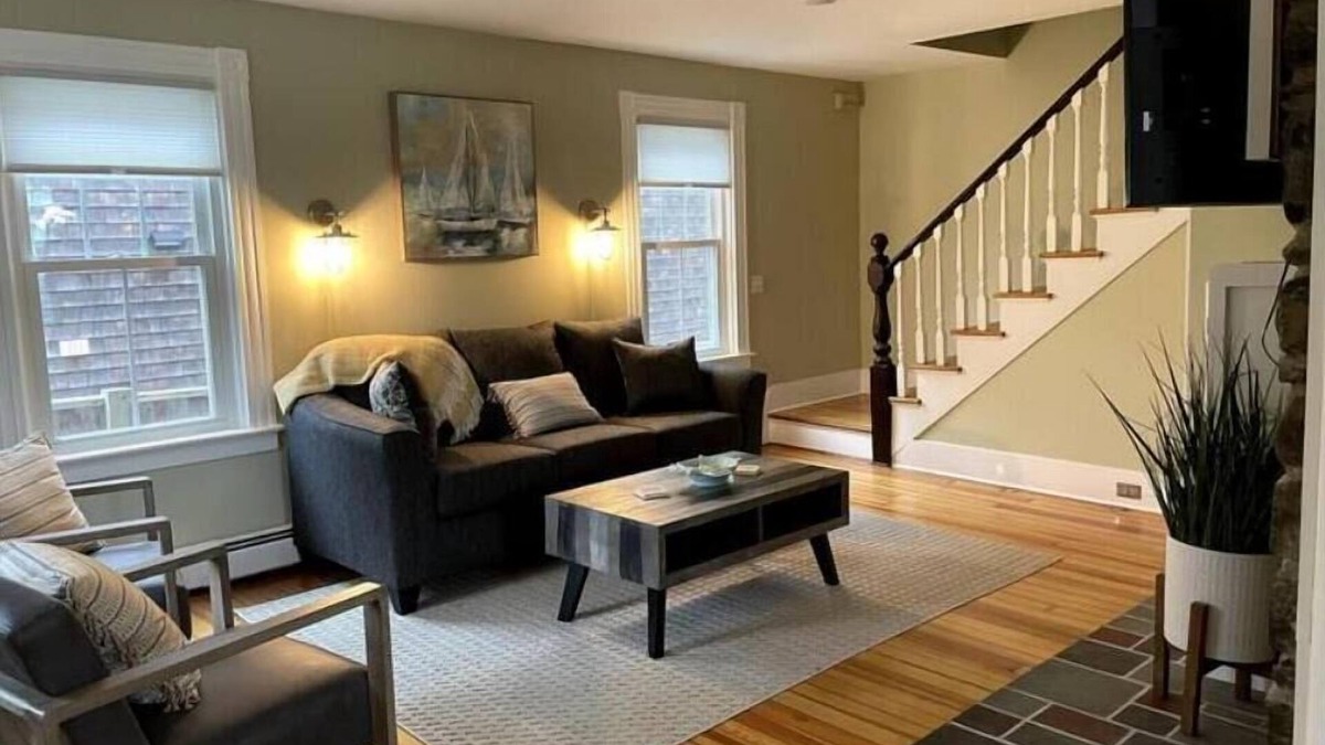 Jamestown House | Charming Cottage in Jamestown