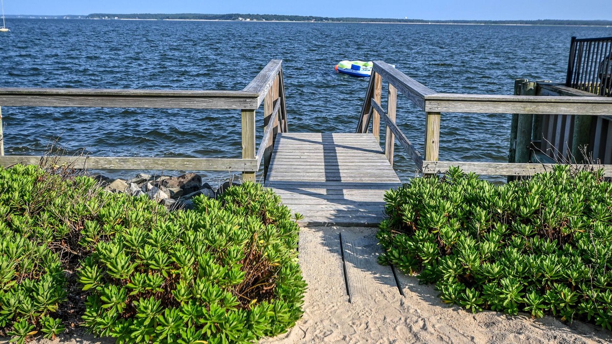Jamesport House | Charming cottage in the heart of the North Fork