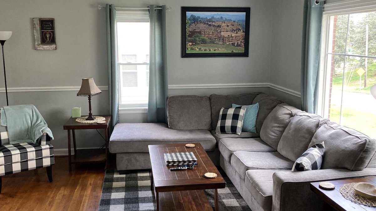 Sugarcreek House | Charming cottage in the heart of Amish County