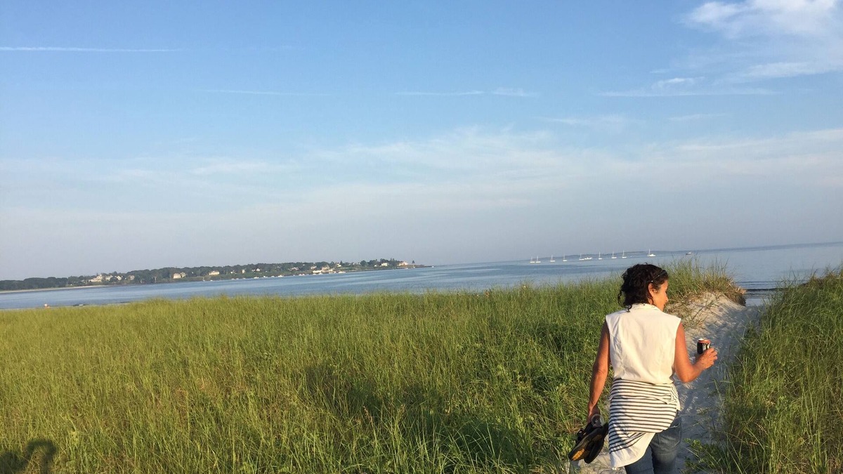 Pine Point Cottage | Charming Cottage Steps From Pine Pt Beach