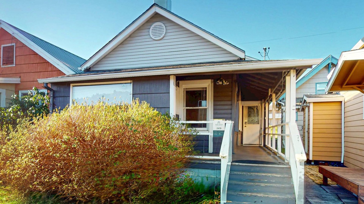 Rockaway Beach House | Charming Cottage w/Central Location, Mountain Views & Beach Access Across Street